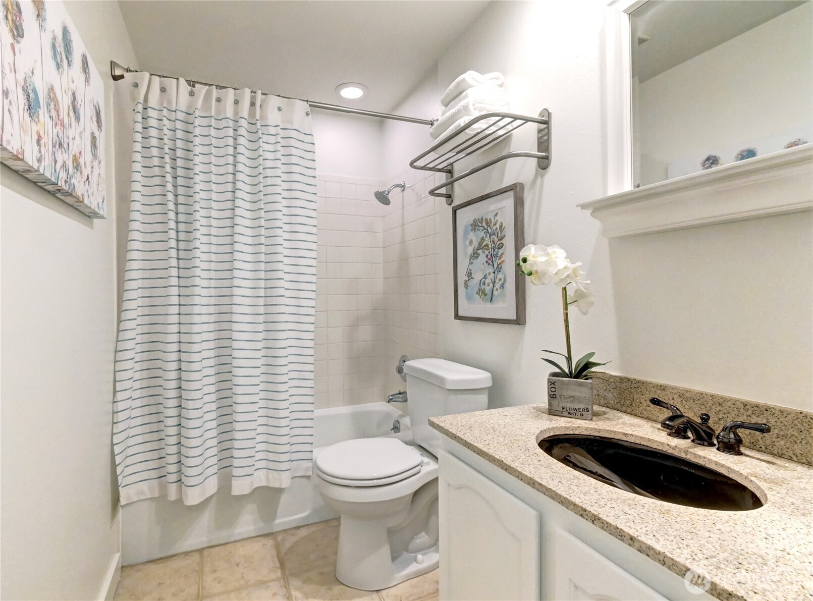 2636 22nd Avenue W, Seattle, WA 98199