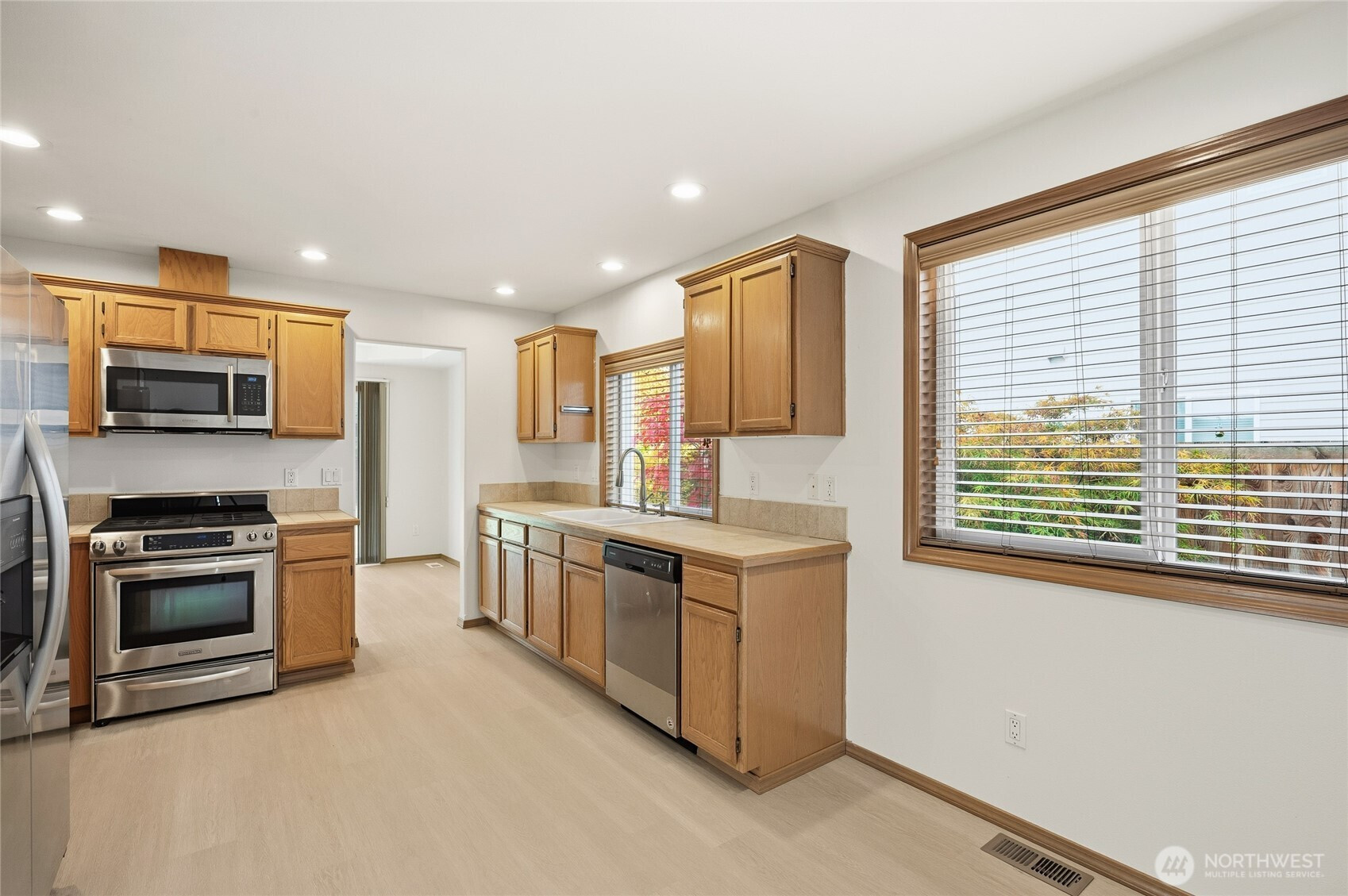 14019 52nd Avenue W, Edmonds, WA 98026