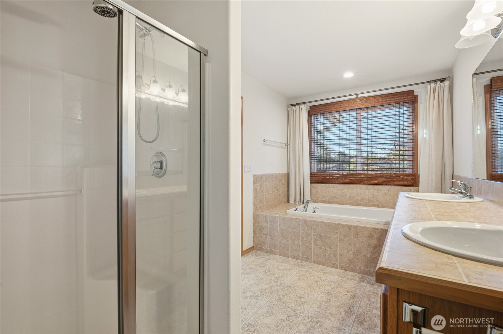 14019 52nd Avenue W, Edmonds, WA 98026