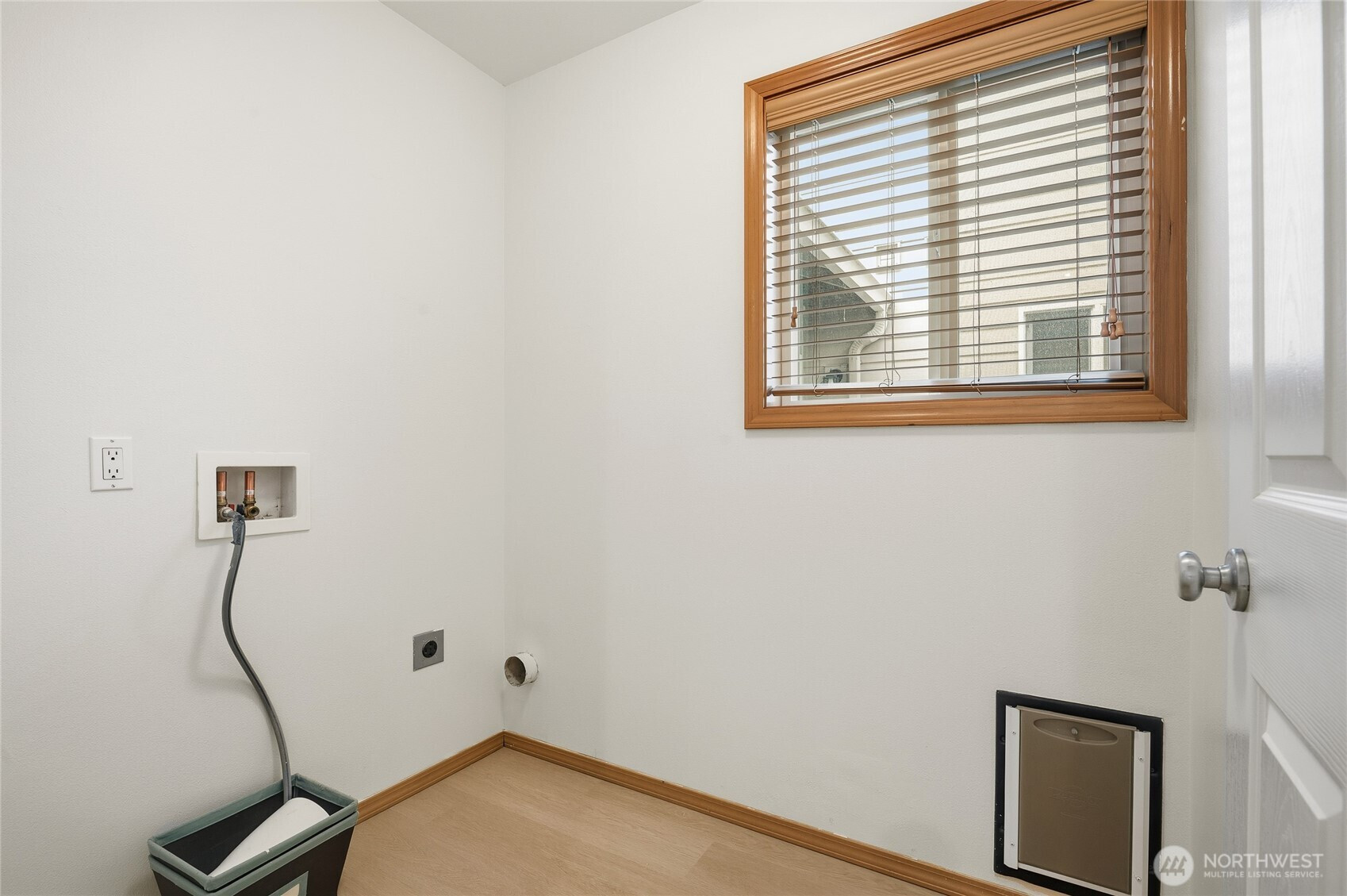 14019 52nd Avenue W, Edmonds, WA 98026