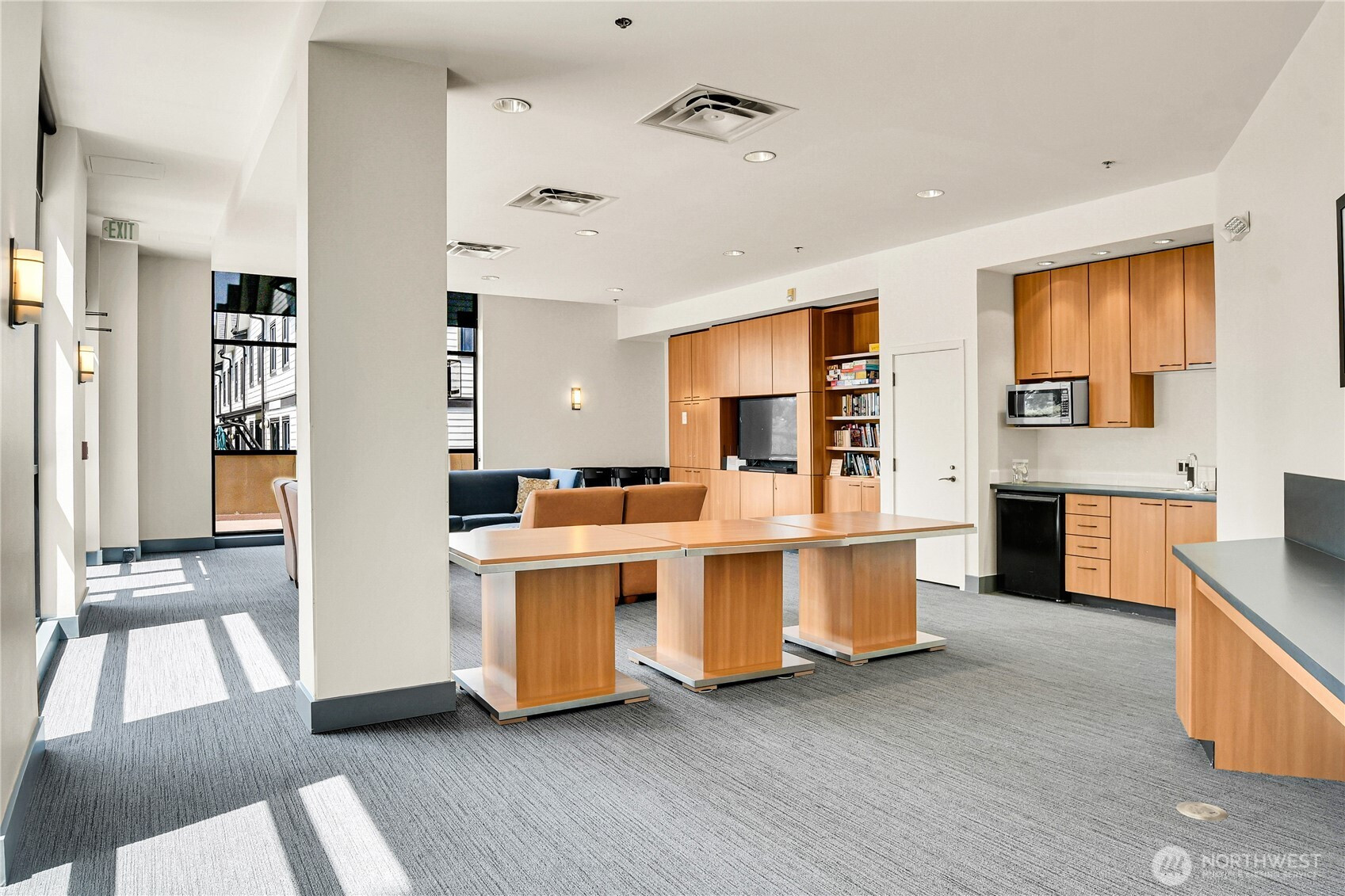 5001 California Avenue SW, Seattle, WA 98136