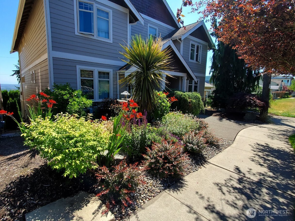 2307 S I Street, Tacoma, WA 98405