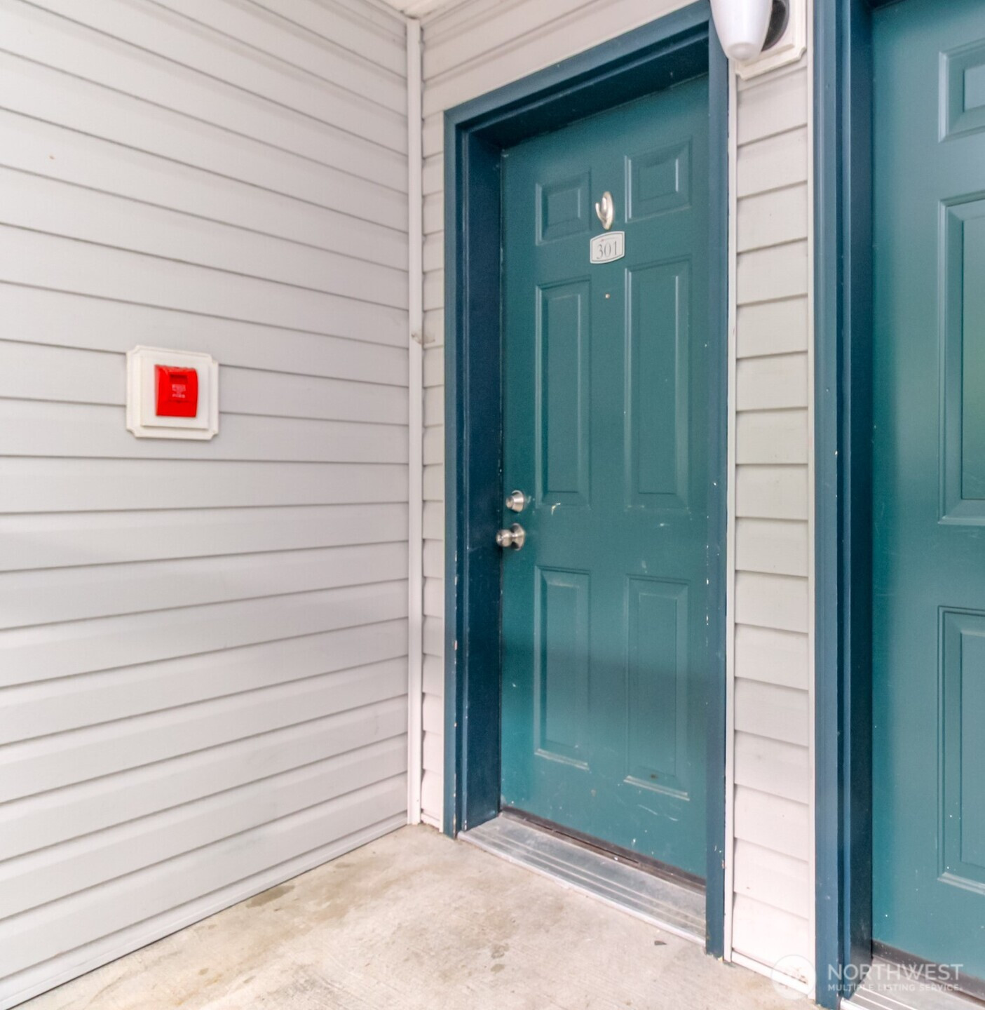 33020 10th Avenue SW, Federal Way, WA 98023