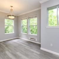 33020 10th Avenue SW, Federal Way, WA 98023