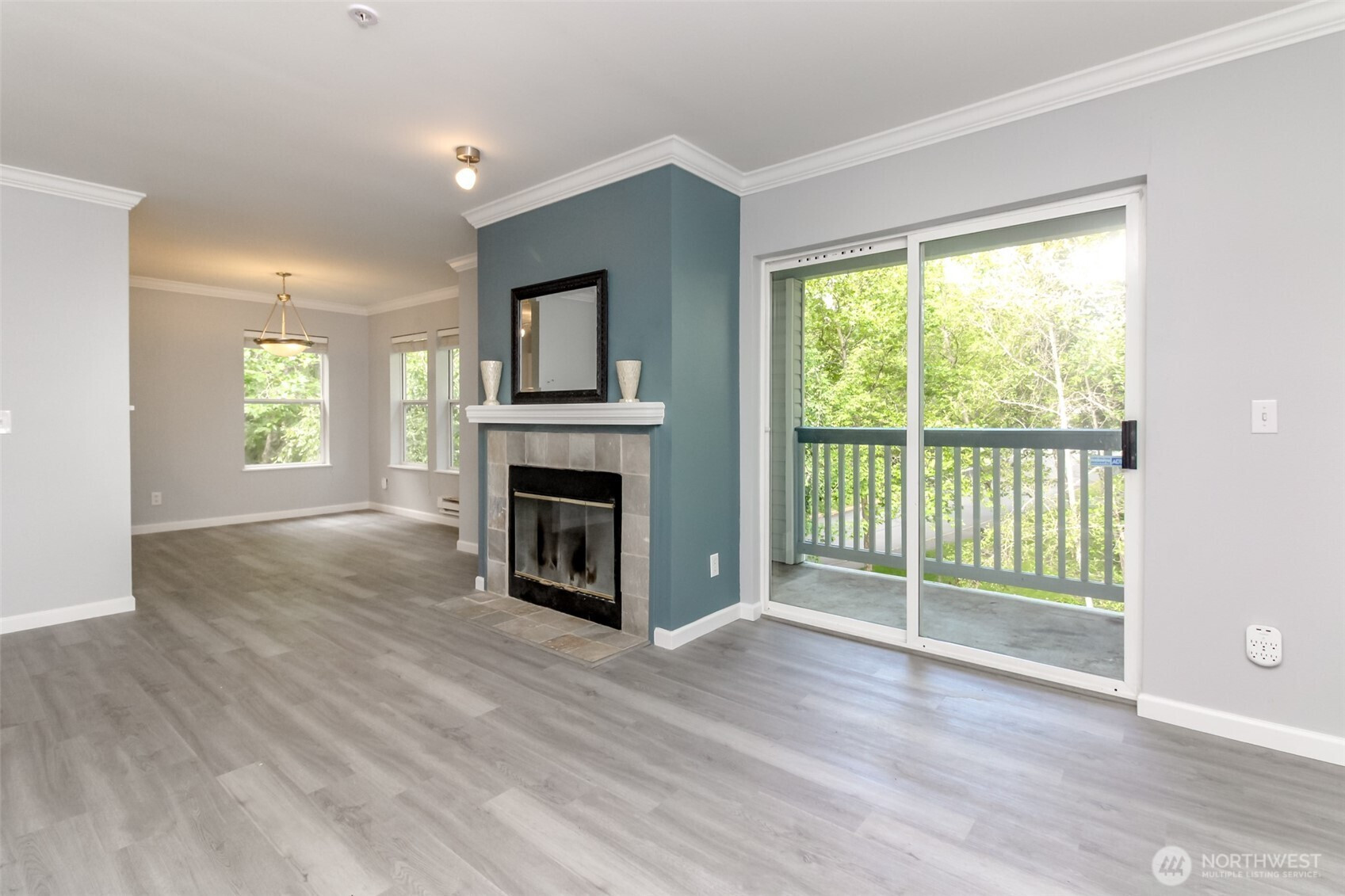 33020 10th Avenue SW, Federal Way, WA 98023