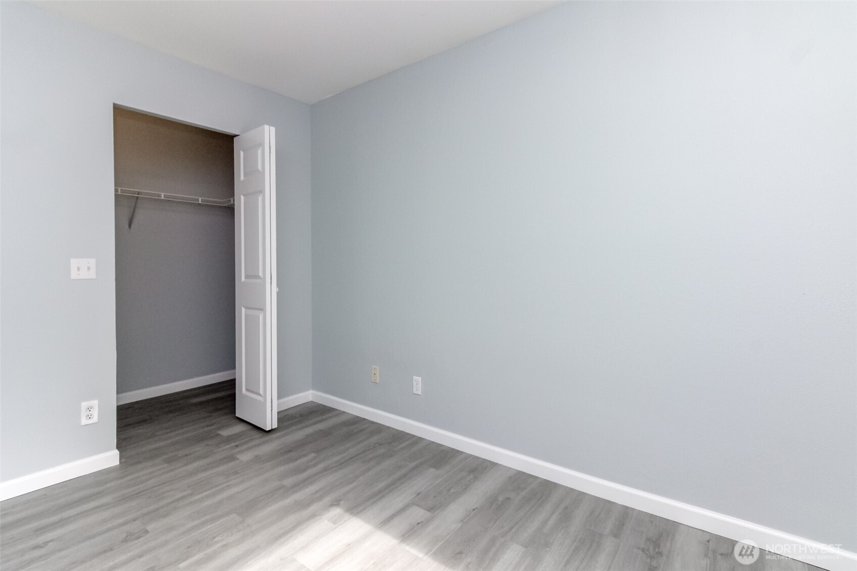 33020 10th Avenue SW, Federal Way, WA 98023