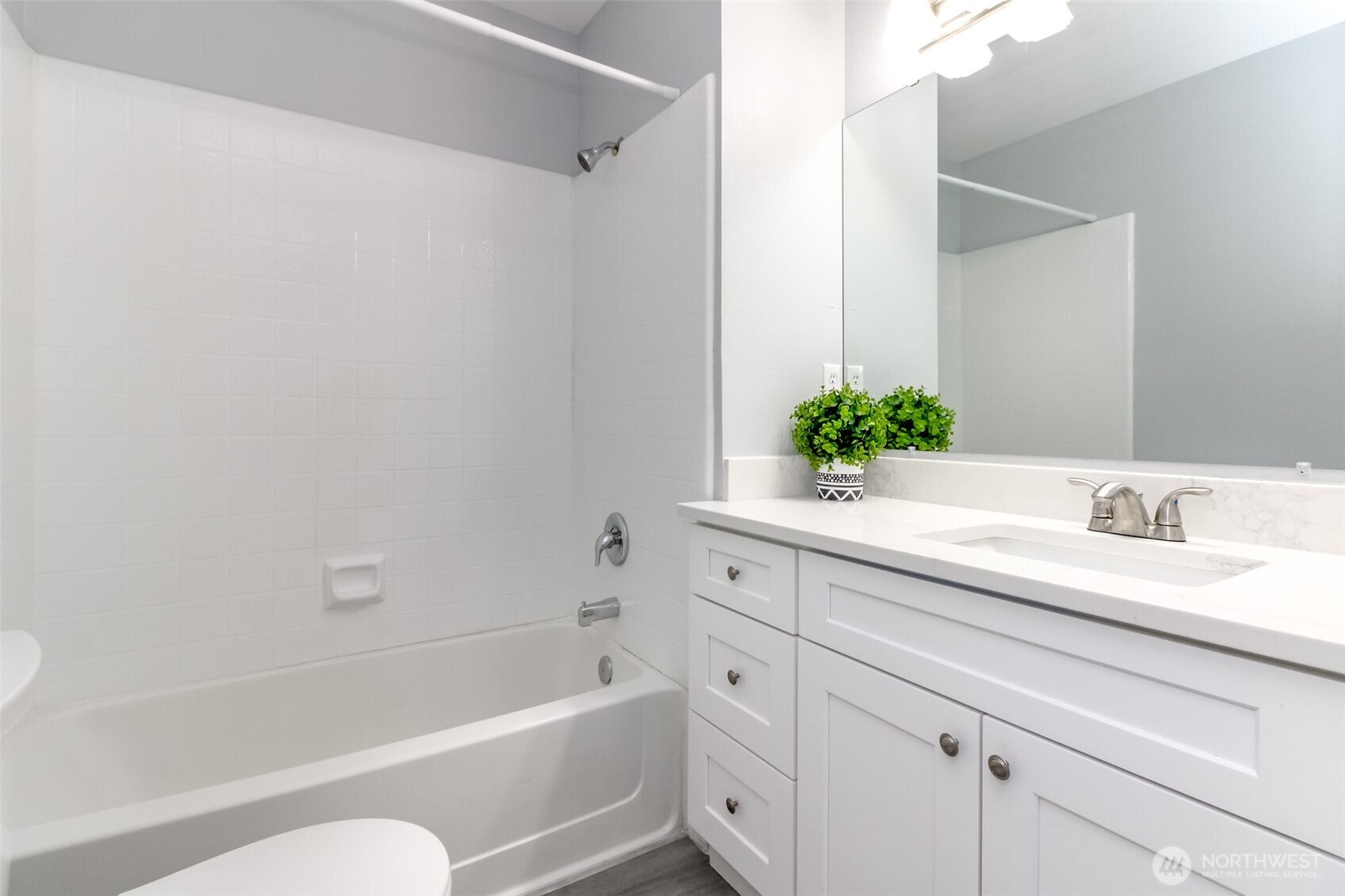 33020 10th Avenue SW, Federal Way, WA 98023