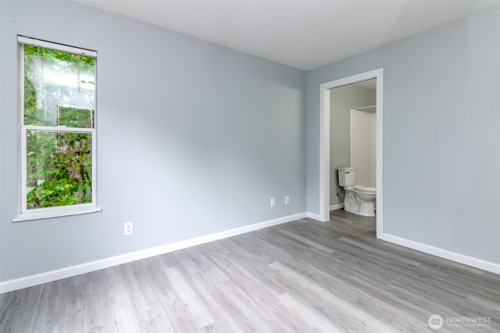 33020 10th Avenue SW, Federal Way, WA 98023