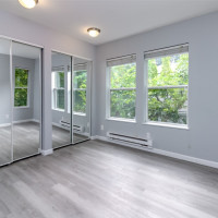 33020 10th Avenue SW, Federal Way, WA 98023