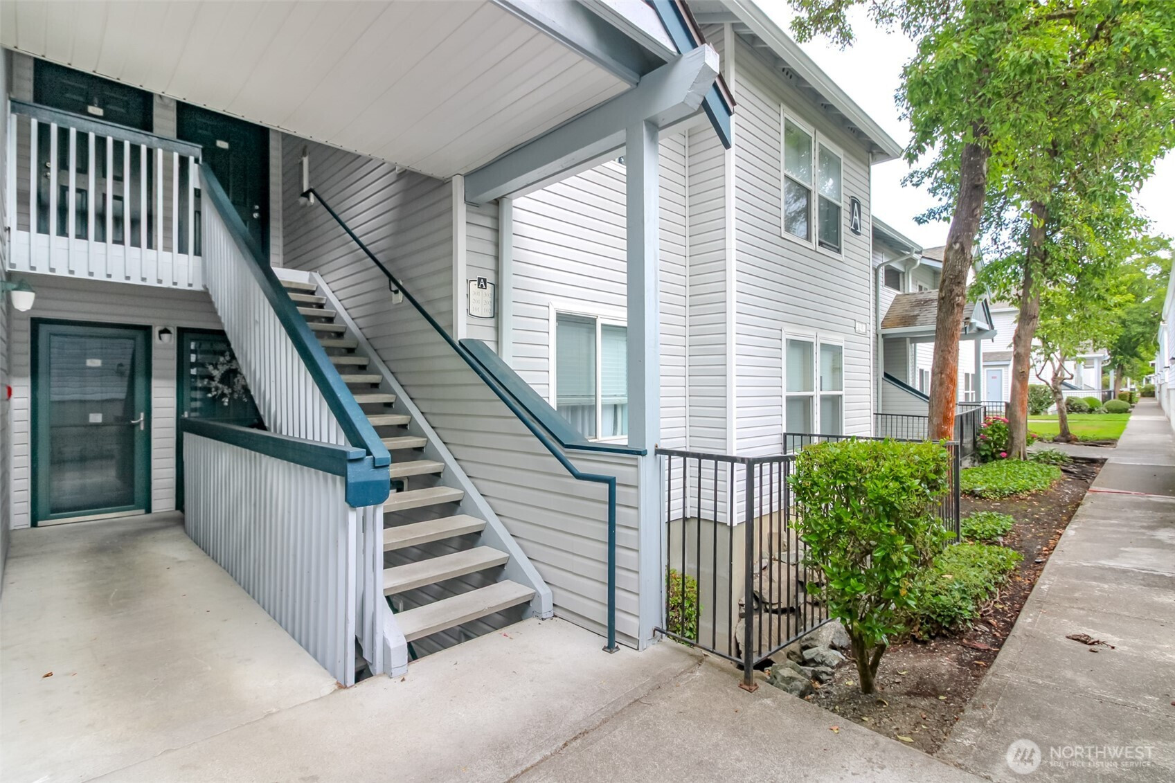 33020 10th Avenue SW, Federal Way, WA 98023