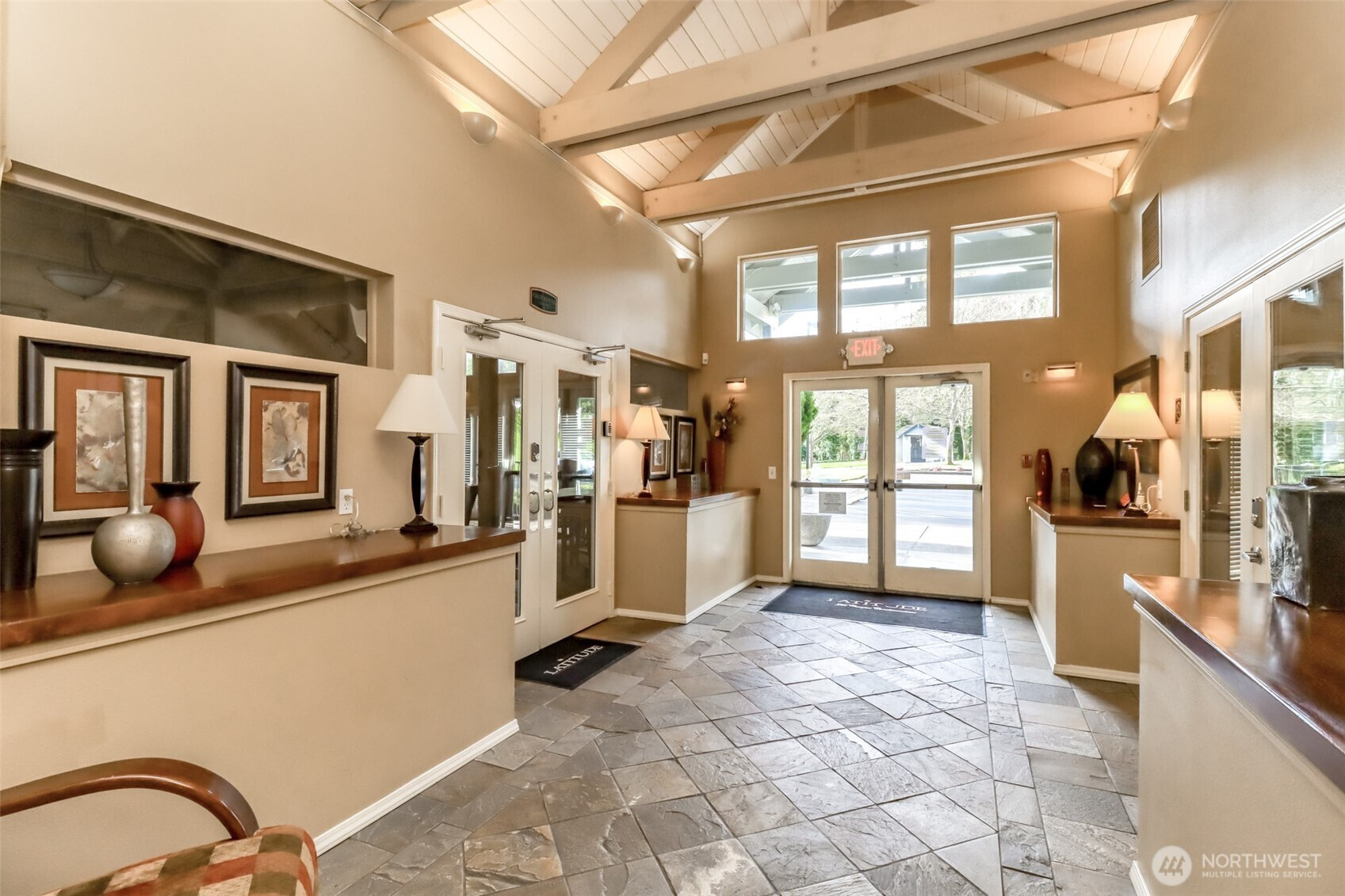 33020 10th Avenue SW, Federal Way, WA 98023