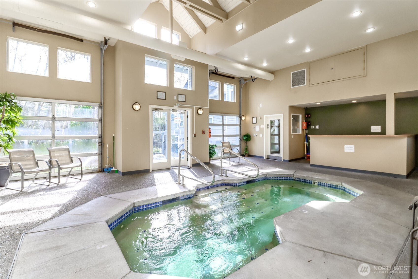 33020 10th Avenue SW, Federal Way, WA 98023