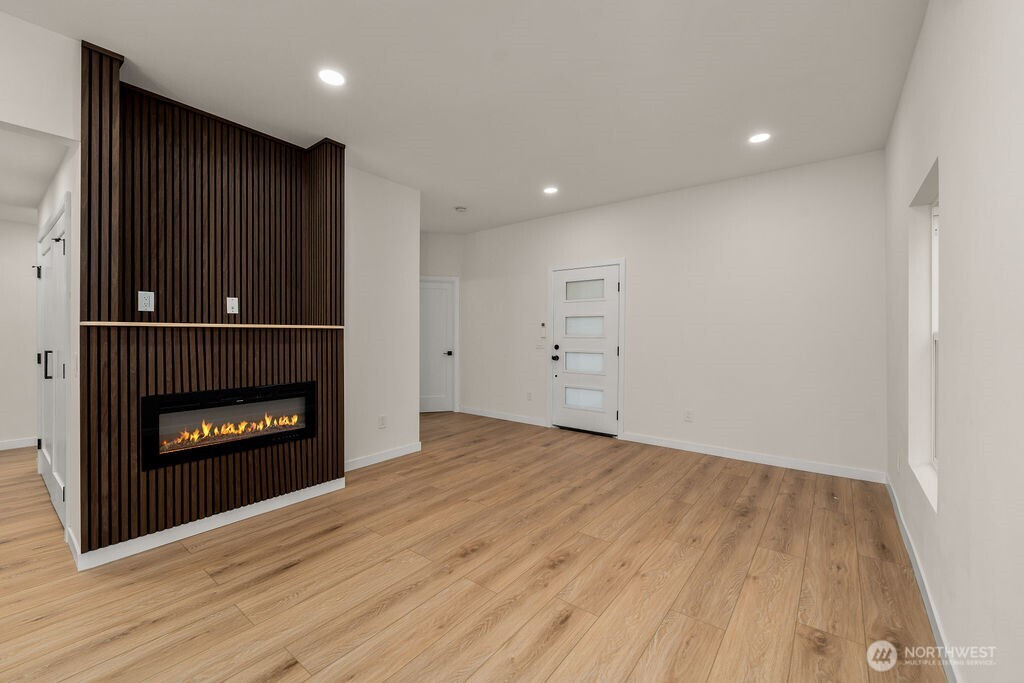 161 18th Avenue, Seattle, WA 98122