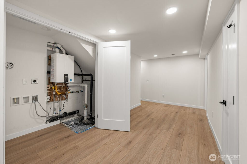 161 18th Avenue, Seattle, WA 98122