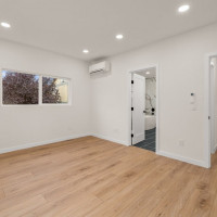 161 18th Avenue, Seattle, WA 98122