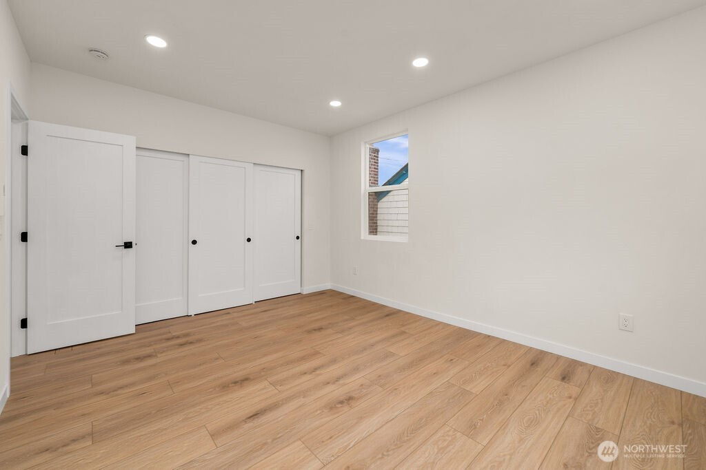 161 18th Avenue, Seattle, WA 98122