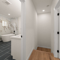 161 18th Avenue, Seattle, WA 98122