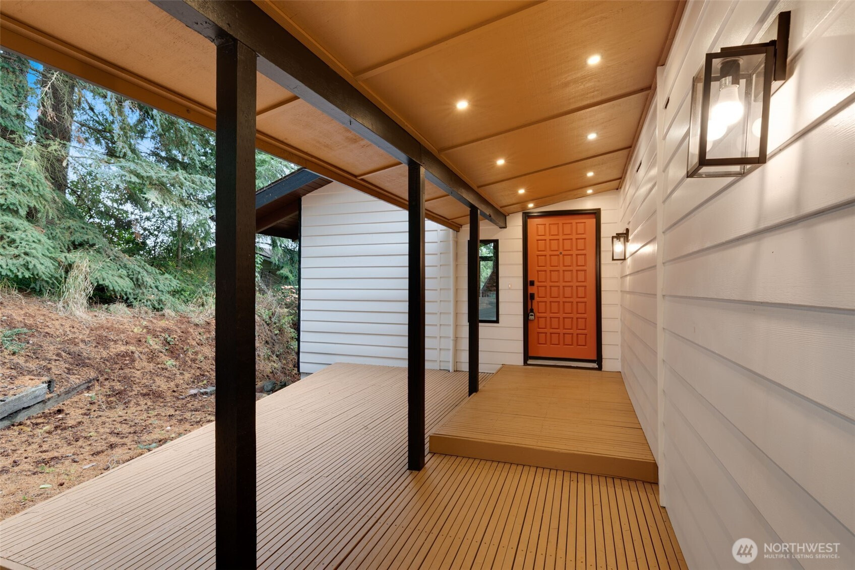 5609 Henslin Drive SE, Olympia, WA 98513