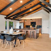 5609 Henslin Drive SE, Olympia, WA 98513