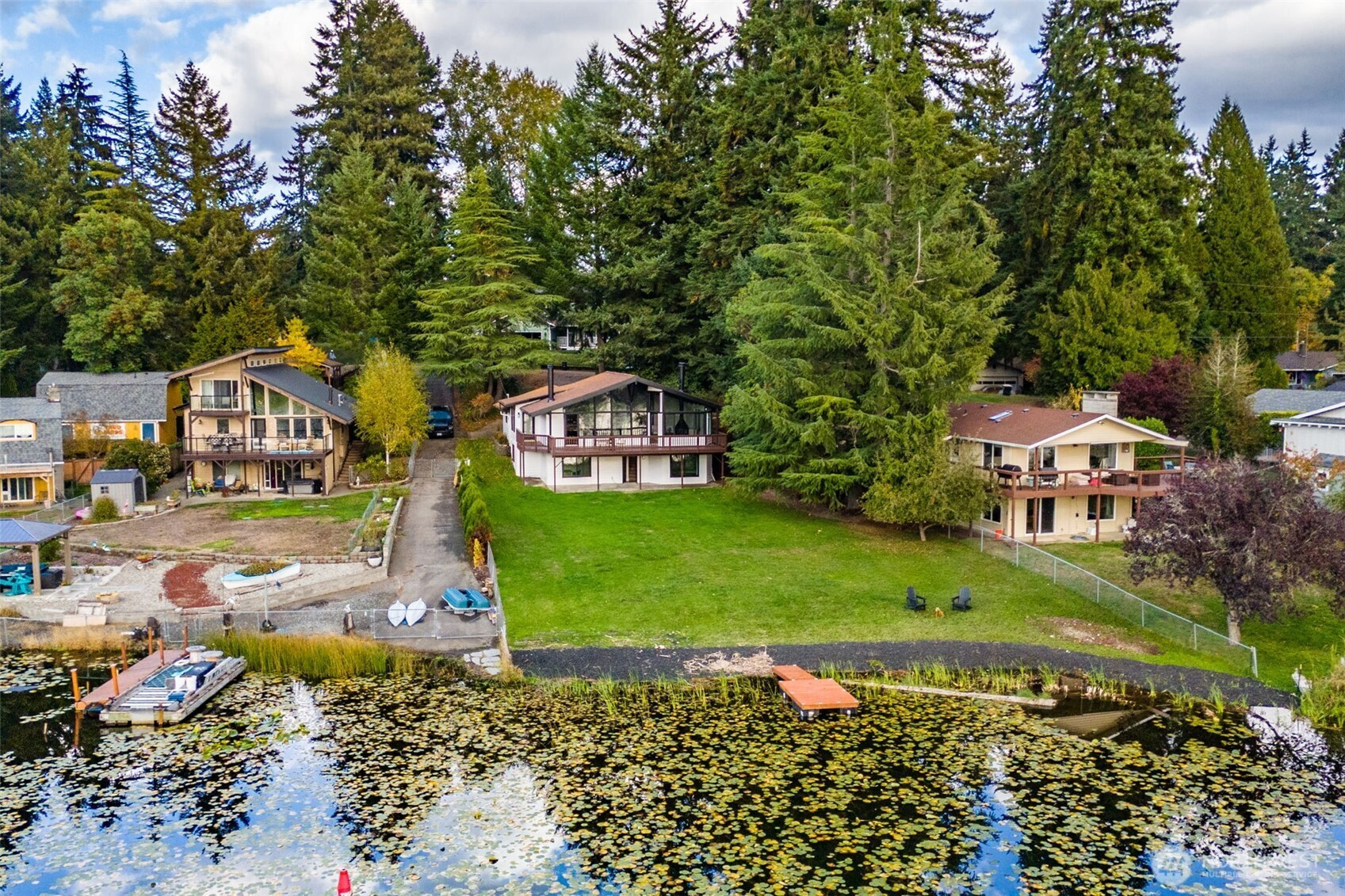 5609 Henslin Drive SE, Olympia, WA 98513