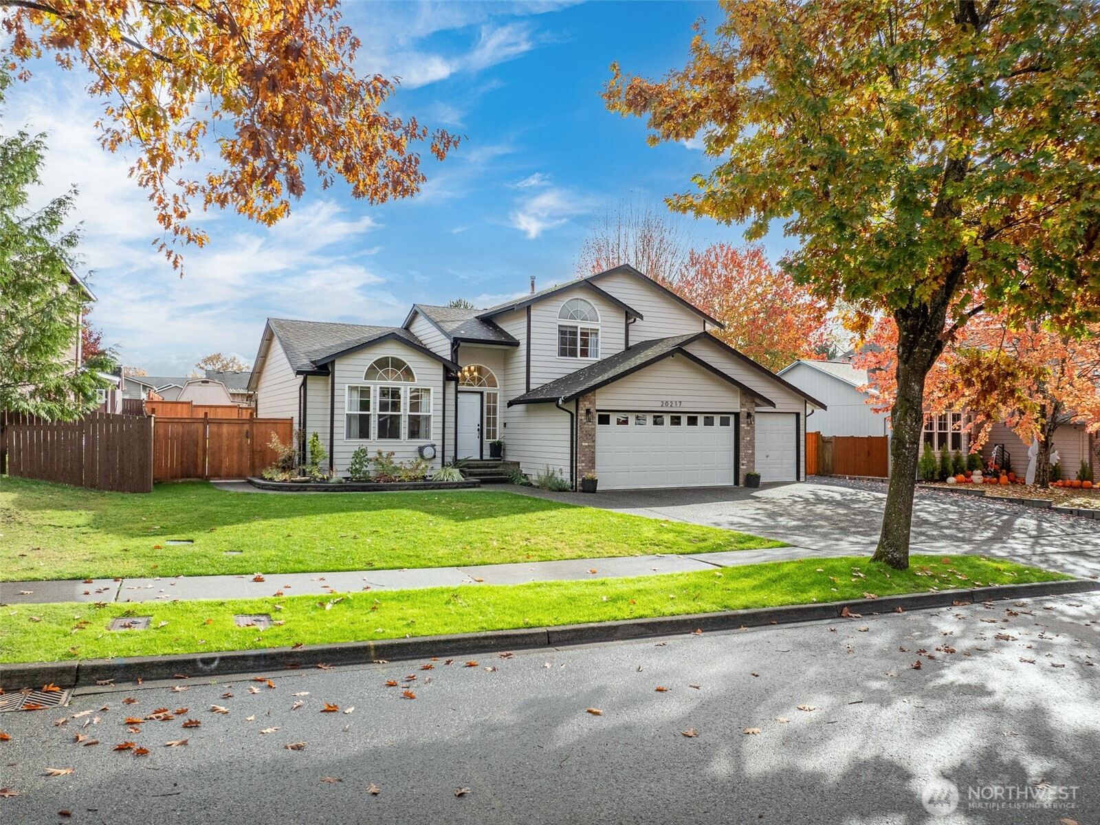 20217 45th Drive NE, Arlington, WA 98223