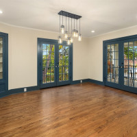 10425 Des Moines Memorial Drive S, Seattle, WA 98168