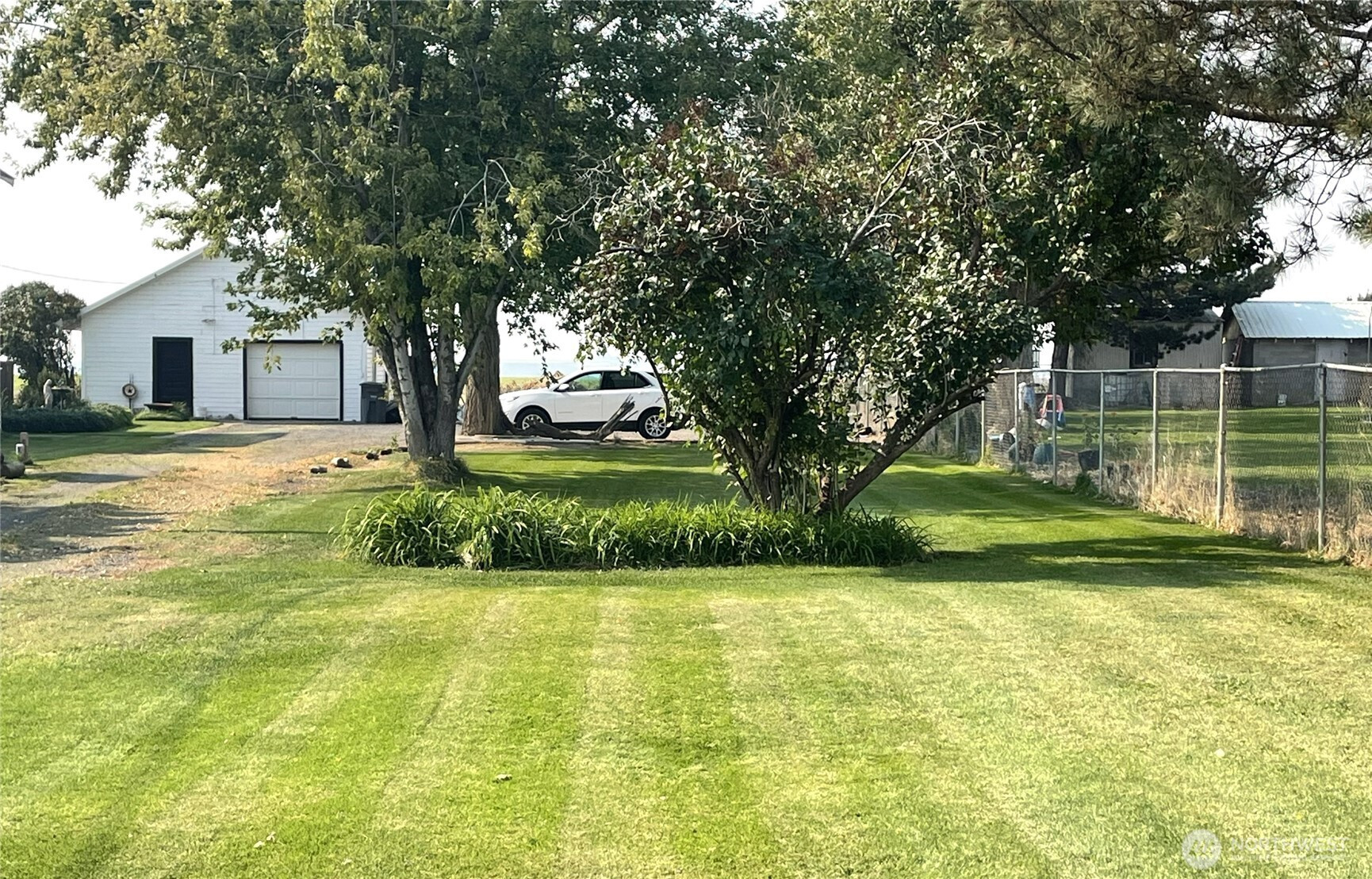 1113 S County Road, Warden, WA 98857