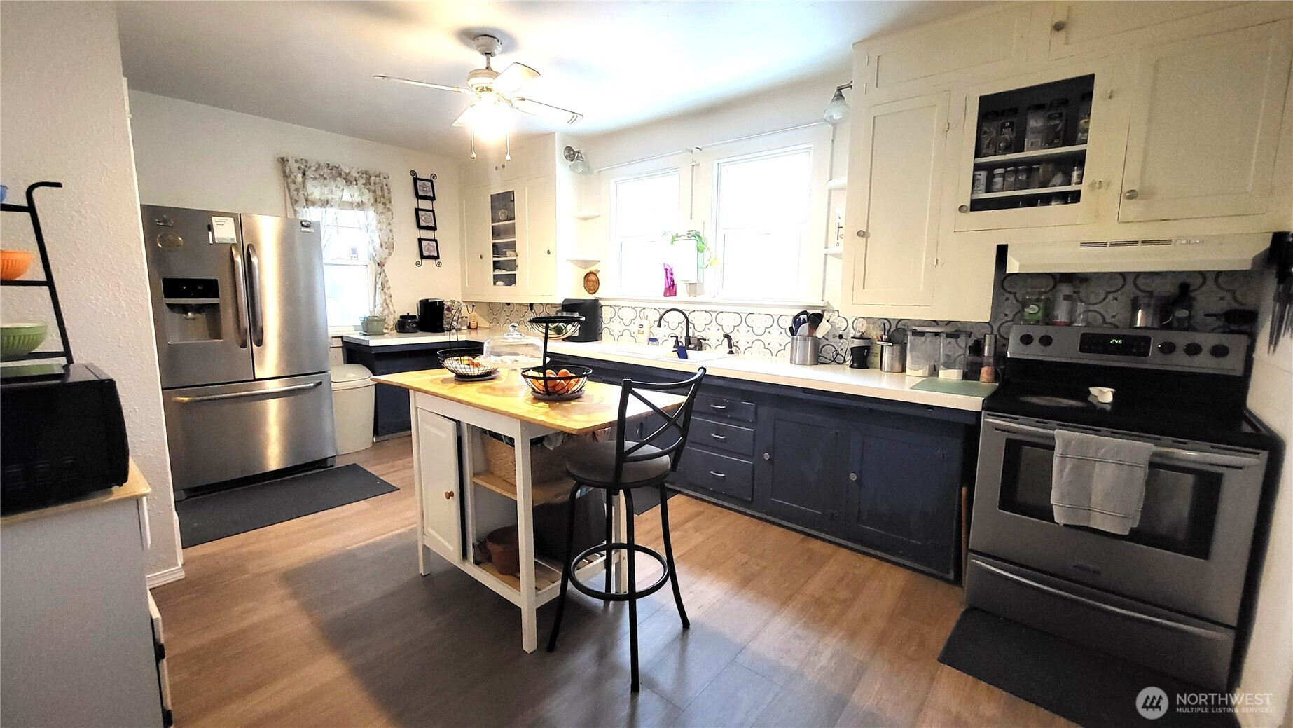 1113 S County Road, Warden, WA 98857