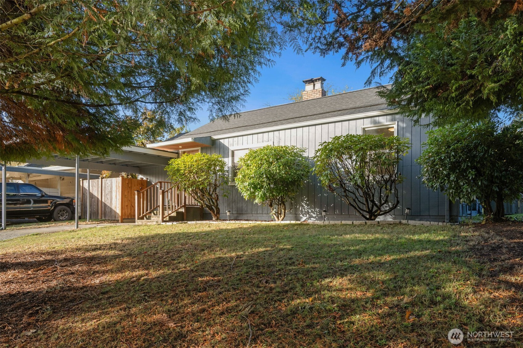 15511 10th Avenue NE, Shoreline, WA 98155