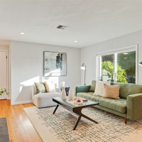 15511 10th Avenue NE, Shoreline, WA 98155