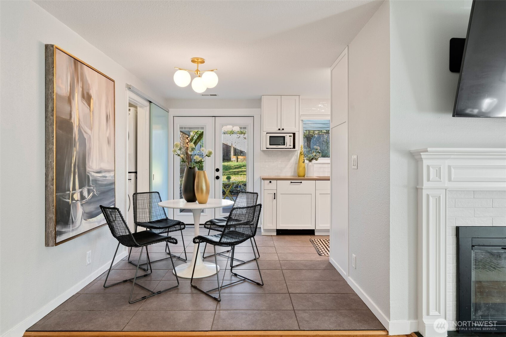 15511 10th Avenue NE, Shoreline, WA 98155