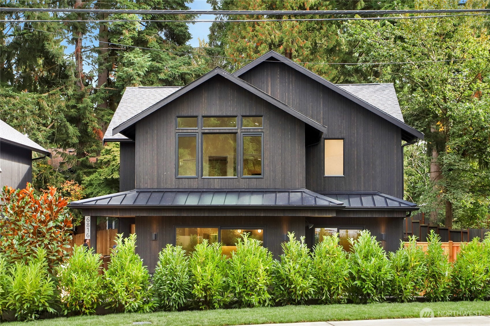 6816 128th Avenue NE, Kirkland, WA 98033