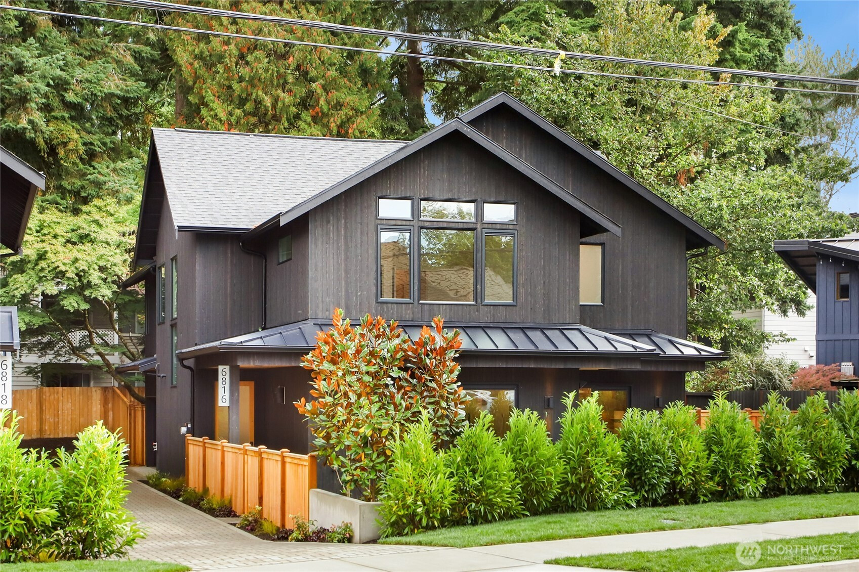 6816 128th Avenue NE, Kirkland, WA 98033