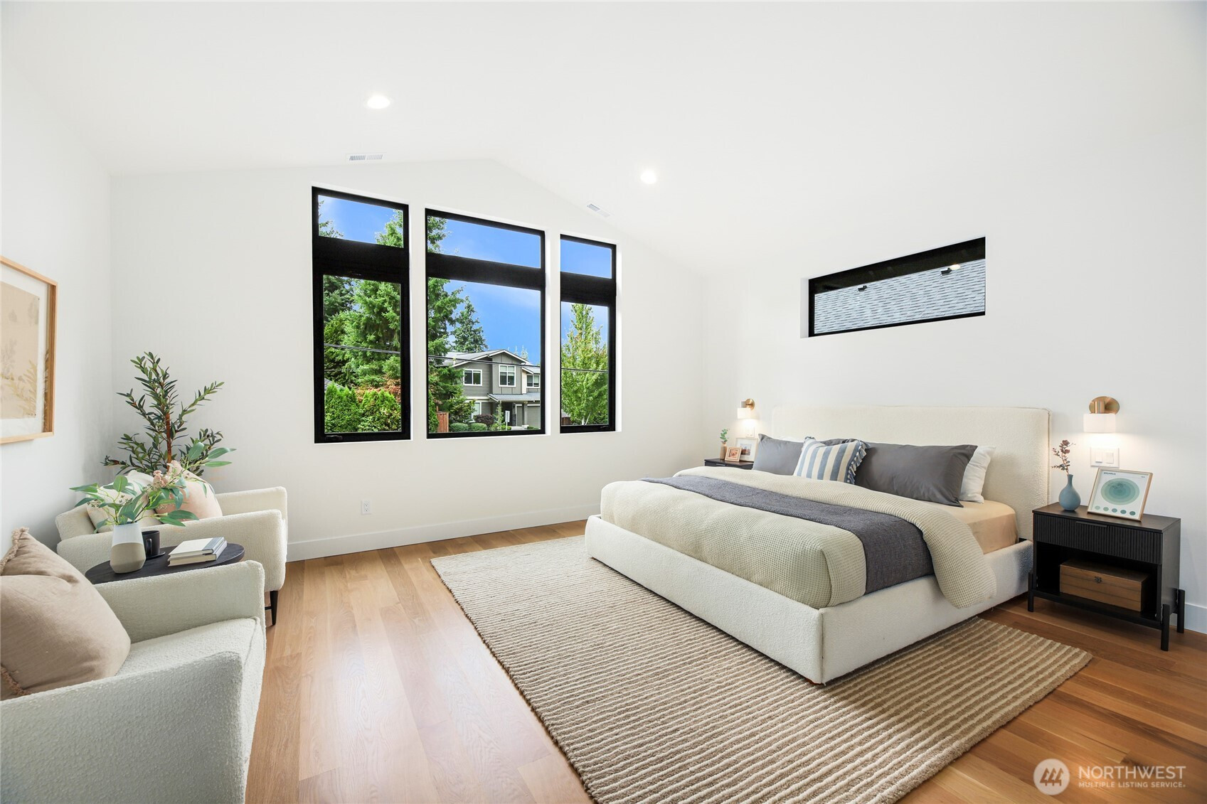 6816 128th Avenue NE, Kirkland, WA 98033