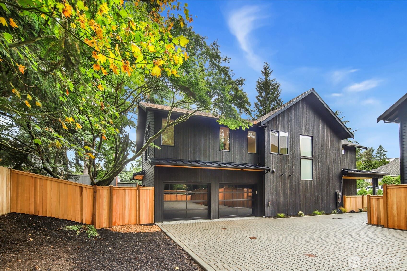 6816 128th Avenue NE, Kirkland, WA 98033