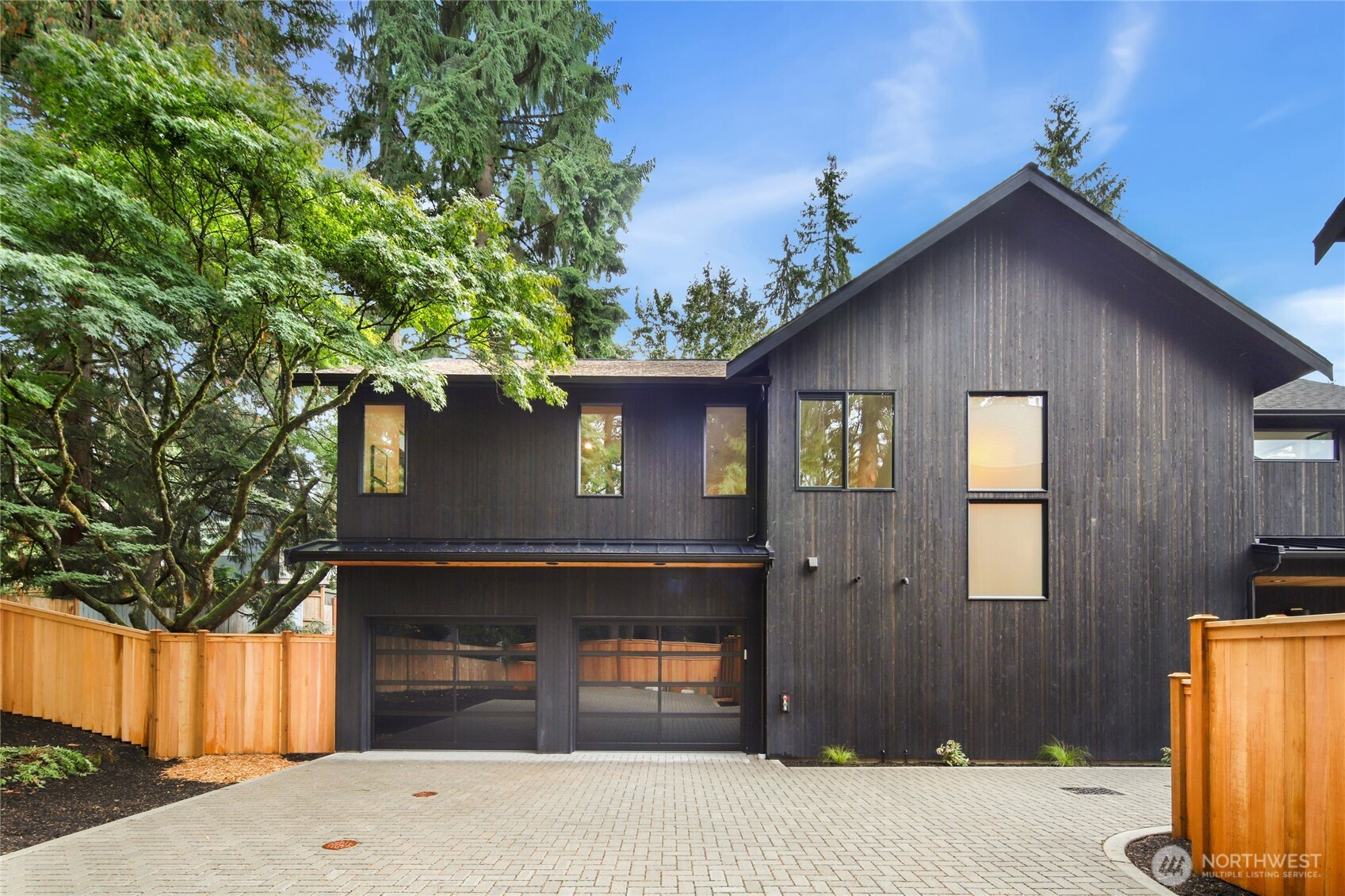 6816 128th Avenue NE, Kirkland, WA 98033