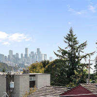 1964 26th Avenue W, Seattle, WA 98199