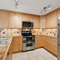 1964 26th Avenue W, Seattle, WA 98199