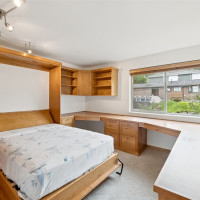 1964 26th Avenue W, Seattle, WA 98199