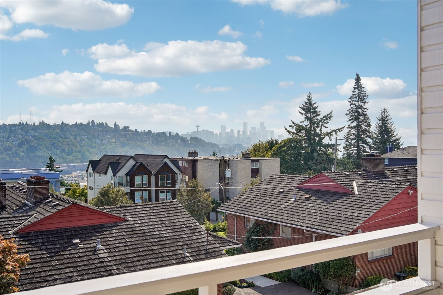 1964 26th Avenue W, Seattle, WA 98199