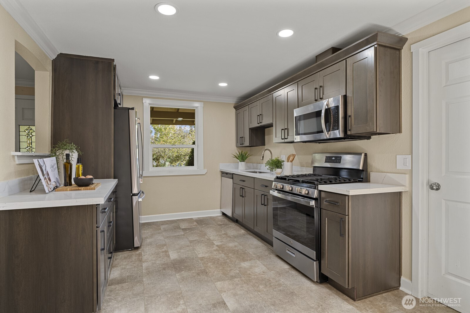 22620 1st Place W, Bothell, WA 98021