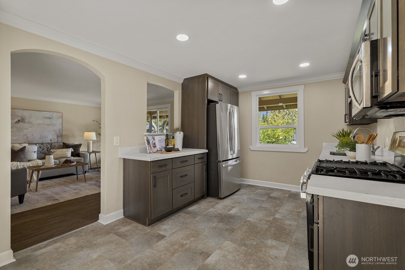 22620 1st Place W, Bothell, WA 98021