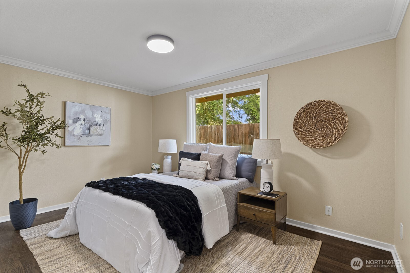 22620 1st Place W, Bothell, WA 98021