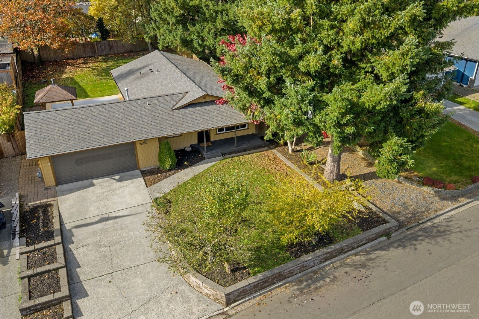 22620 1st Place W, Bothell, WA 98021