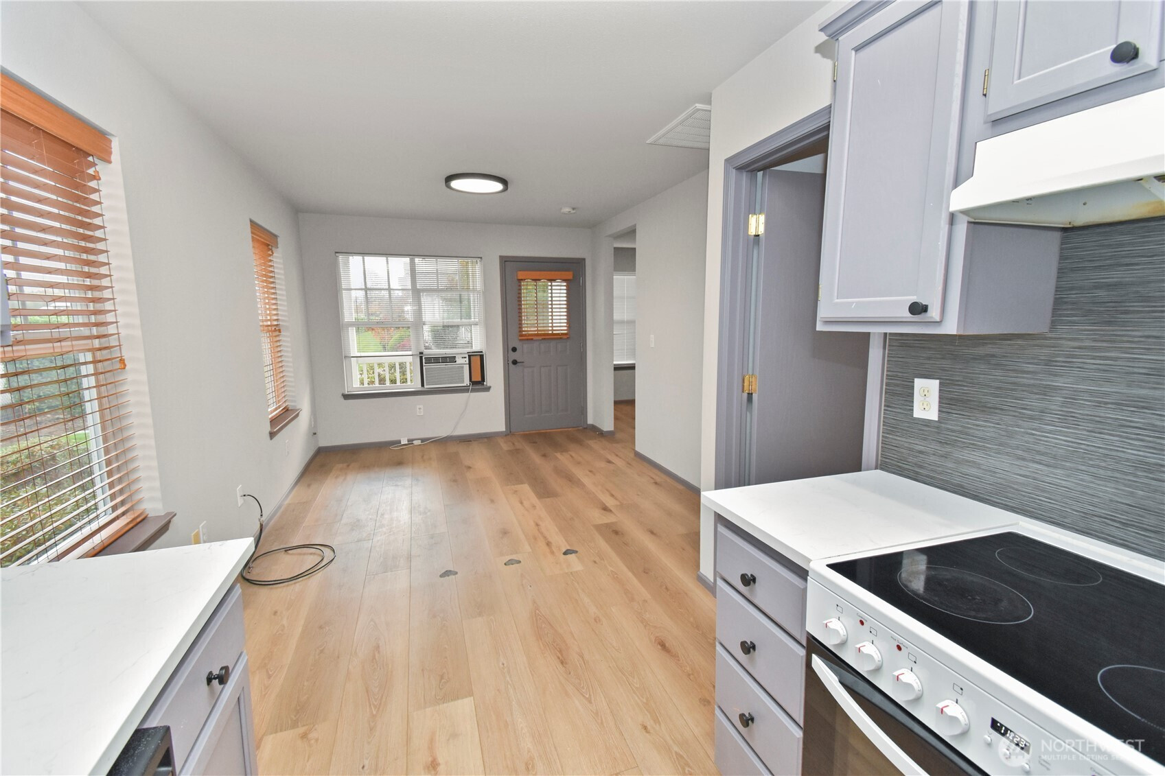 1162 Sinclair Way, Burlington, WA 98233