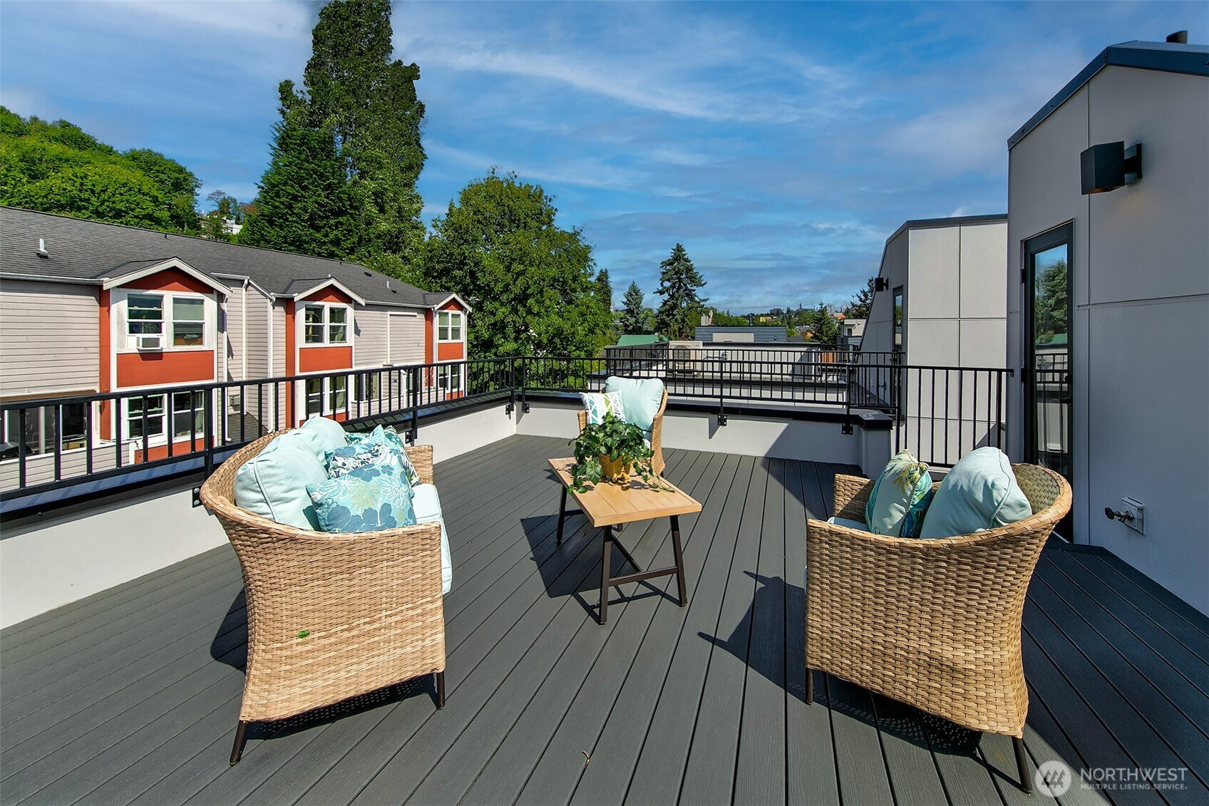 1525 C 17th Avenue S, Seattle, WA 98144