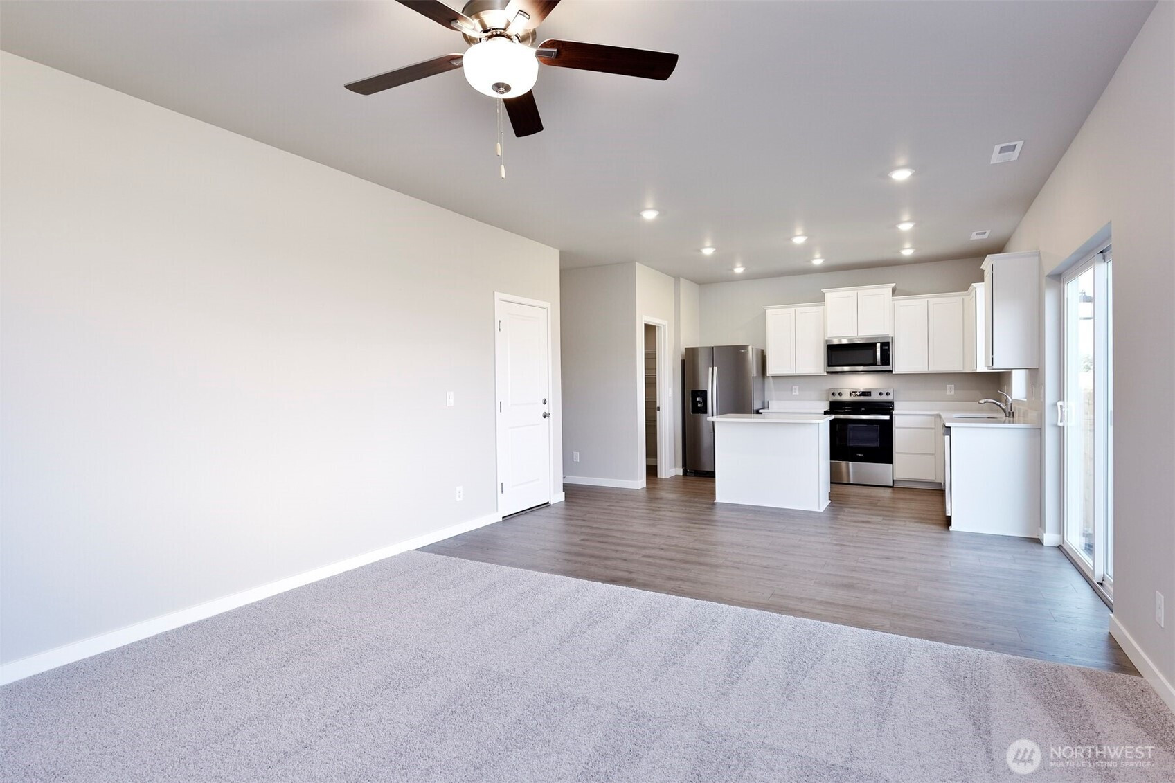 9726 Hay Street SE, Yelm, WA 98597