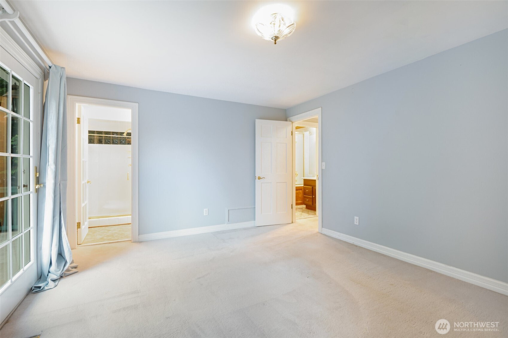 17508 184th Avenue NE, Woodinville, WA 98072