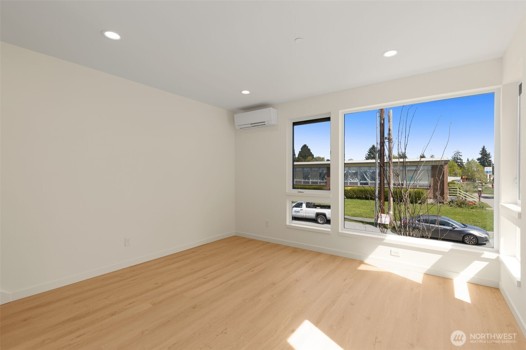 9225 A 14th Avenue NW, Seattle, WA 98117