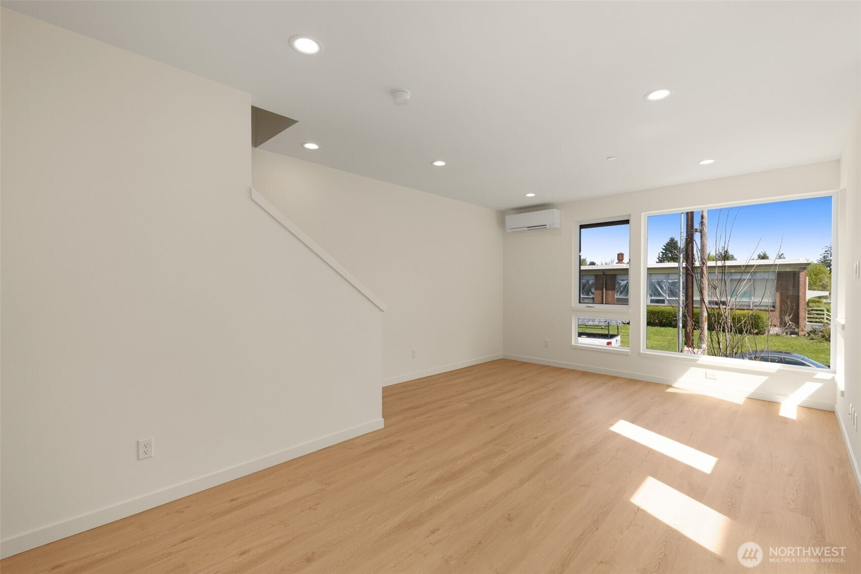 9225 A 14th Avenue NW, Seattle, WA 98117